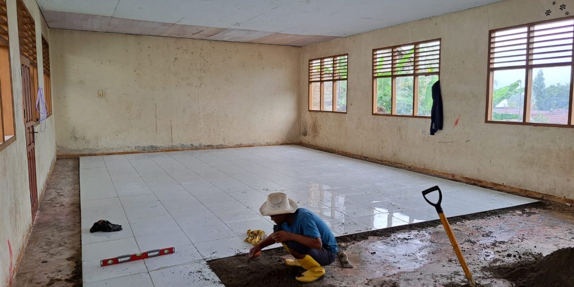 Hutama Karya Bangun Fasilitas Air Bersih dan Renovasi Fasilitas Pendidikan