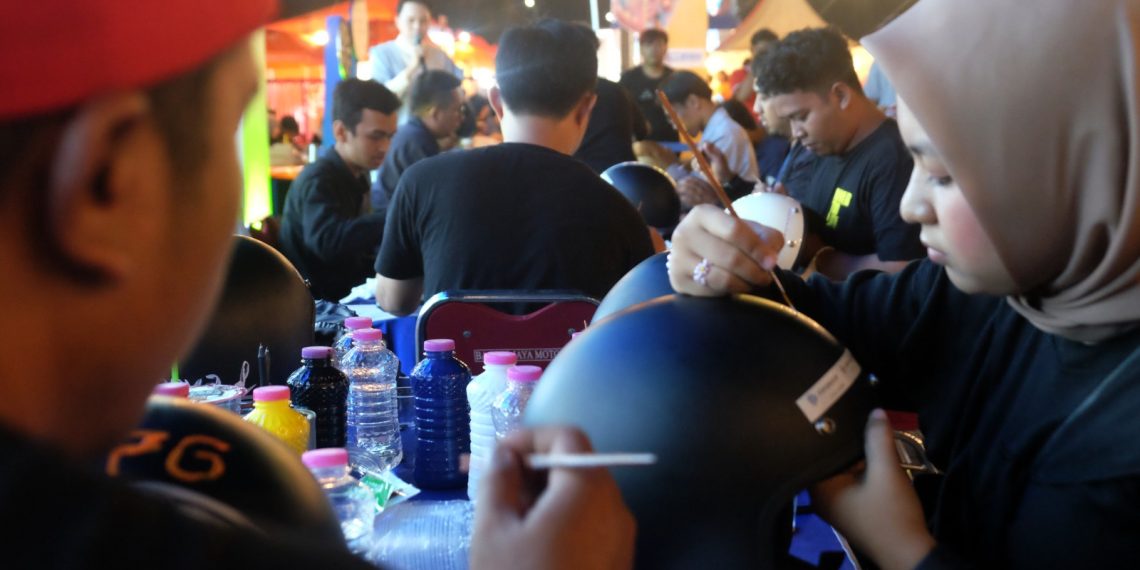 Kuliner Nusantara dan Helmet Art Painting di Festival Kota Lama Semarang 2023