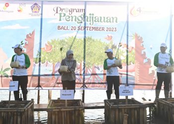 Industri Hulu Migas Tanam Dua Juta Pohon untuk Indonesia