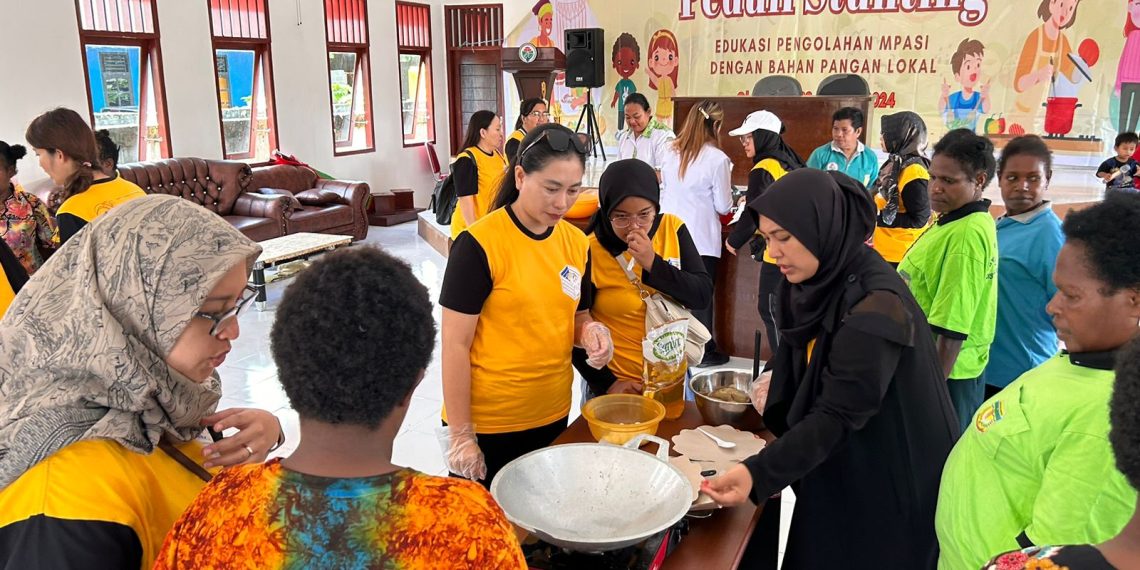PTFI Bersama Komunitas Istri Karyawan Freeport Berikan Edukasi Kesehatan