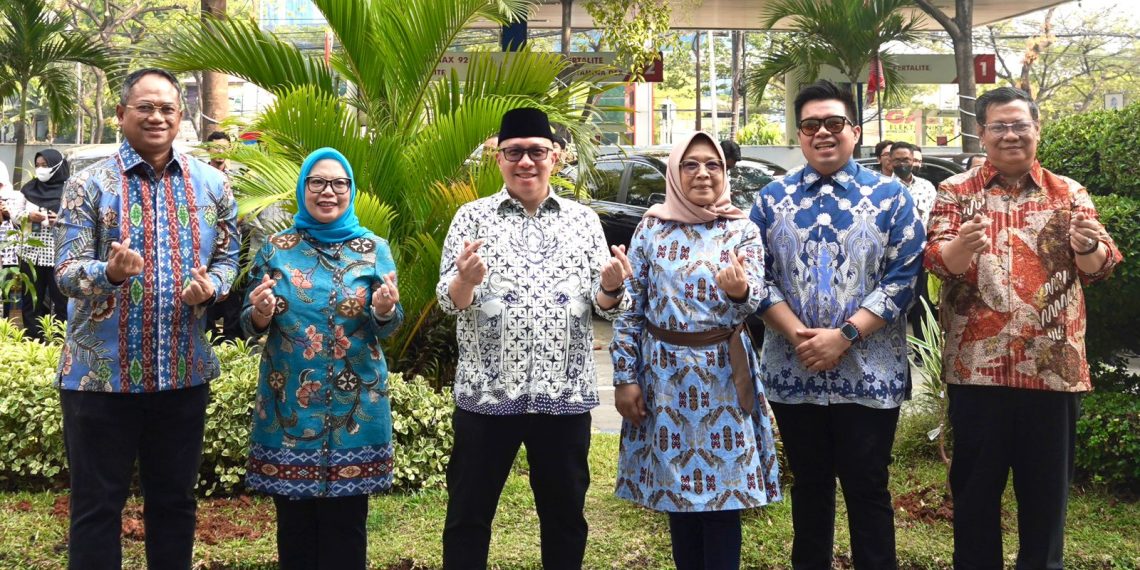 Turut Serta Tekan Polusi Udara, TASPEN Dukung Gerakan Gotong Royong Boyong Pohon