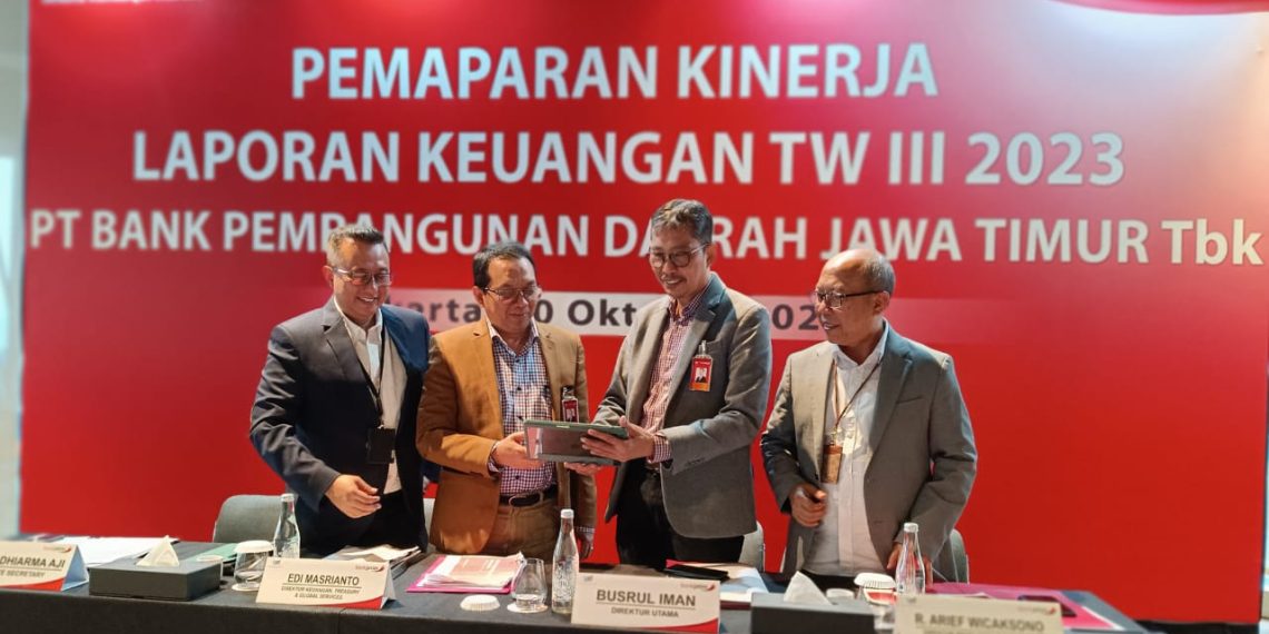 Kredit Melambung 12,61% Salip Industri, Laba Bersih Bank Jatim Capai Rp1,09 Triliun
