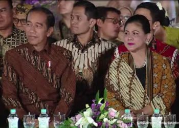 Peringati Hari Batik, Presiden Gelar Istana Berbatik Undang Para Dubes