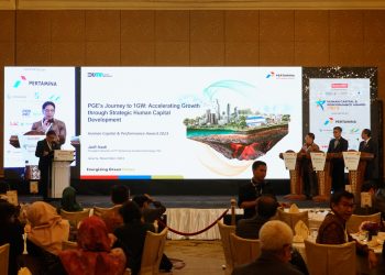 Direktur Utama PGE Raih Penghargaan Best CEO di Industri Energi