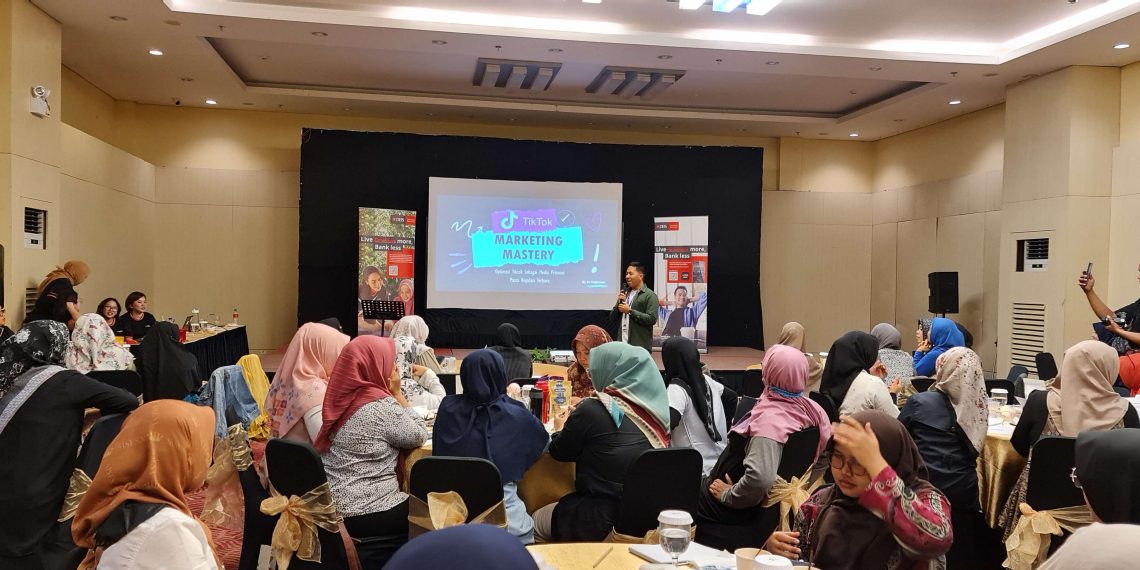 Sambut Hari Guru, Bank DBS Indonesia Dukung Dunia Pendidikan yang Berkelanjutan