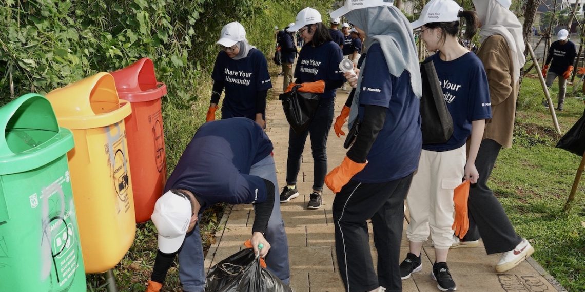 Manulife Indonesia Gelar ‘Manulife Volunteer Day’ sebagai Bentuk Pelestarian Lingkungan