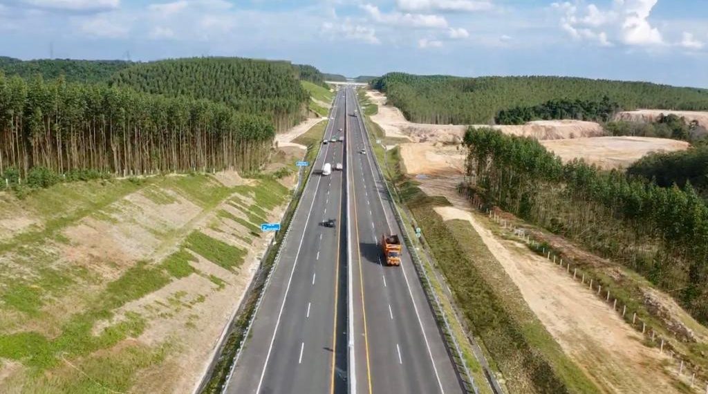 Rata-rata Lebih dari 210.000 Kendaraan Per Hari di Tol Hutama Karya di Oktober