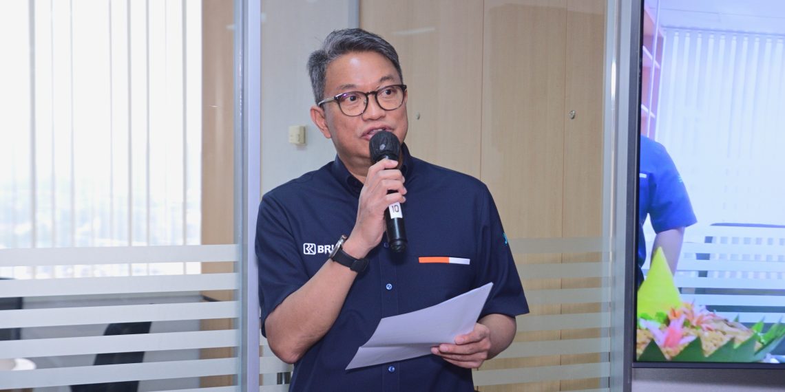 BRI Danareksa Sekuritas Berikan Beasiswa Mahasiswa Berprestasi di Seluruh Indonesia