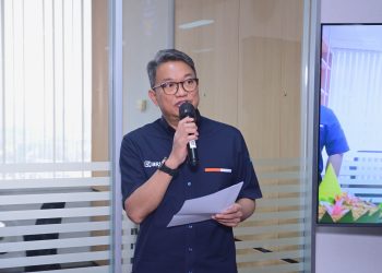 BRI Danareksa Sekuritas Berikan Beasiswa Mahasiswa Berprestasi di Seluruh Indonesia