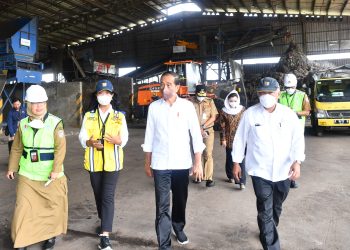 Disambut Direksi SIG, Presiden Jokowi Kunjungi Fasilitas RDF Plant Pertama di Indonesia