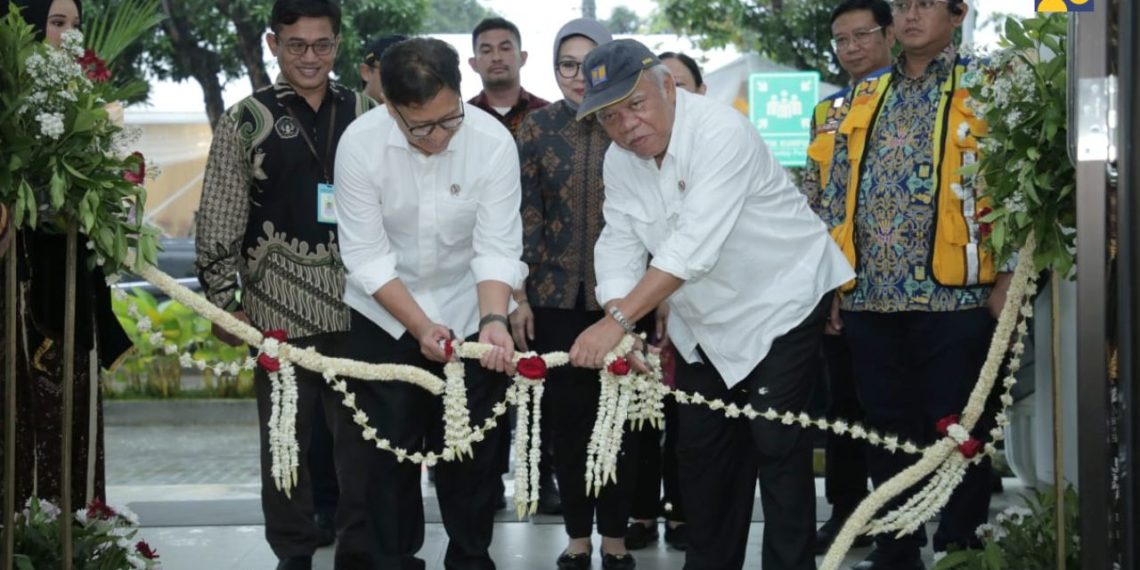 Menteri Basuki dan Menkes RI Resmikan Rusun Asrama Poltekkes Kementerian Kesehatan Yogyakarta