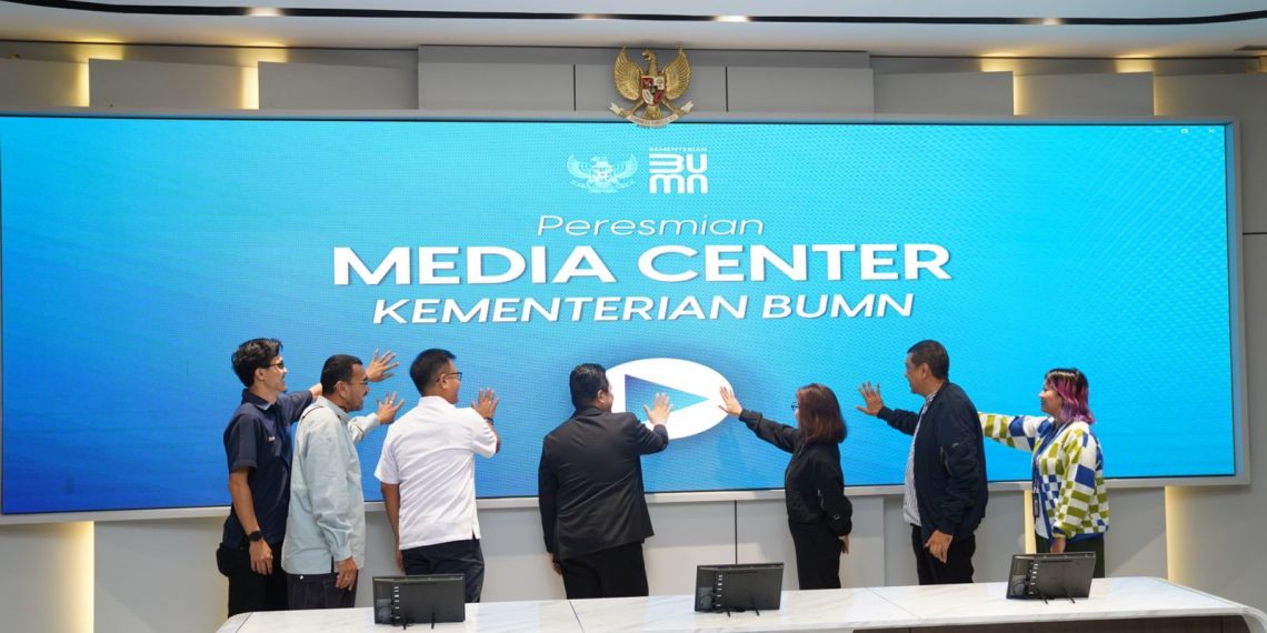 Menteri BUMN Manjakan Jurnalis dengan Media Center Berfasilitas