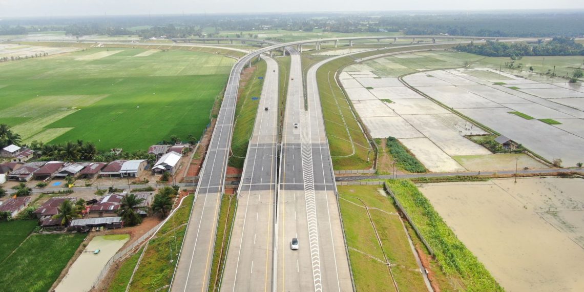 Tol Kutepat Seksi Tebing Tinggi – Sinaksak Ditutup Kembali