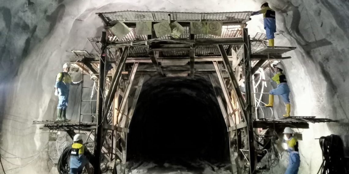 DAHANA Sukses Gelar Breakthrough All Tunnel PLTA Batang Toru