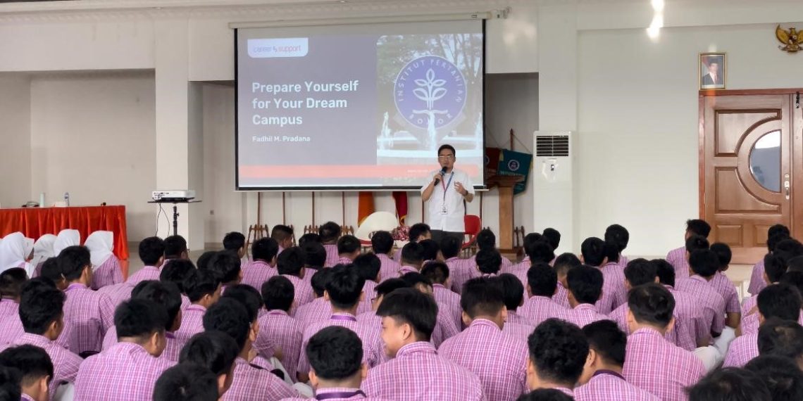 Career Support Menyapa Siswa Sekolah Prestasi Prima