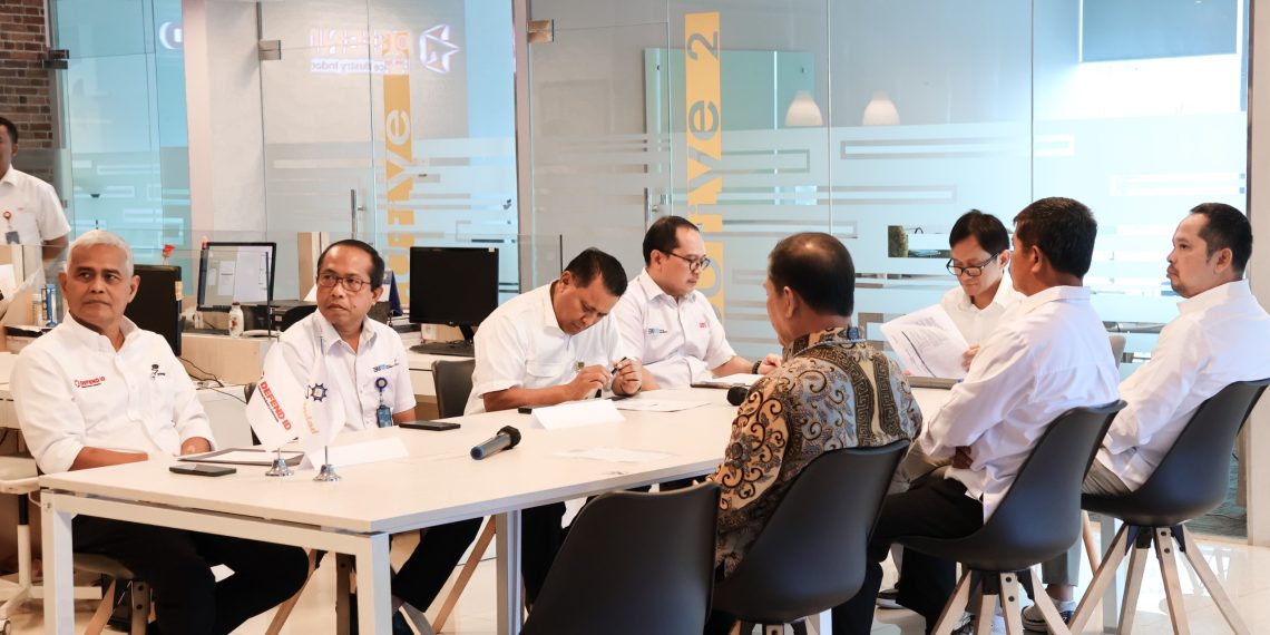 Menteri Erick Thohir Rombak Komisaris PT Pindad