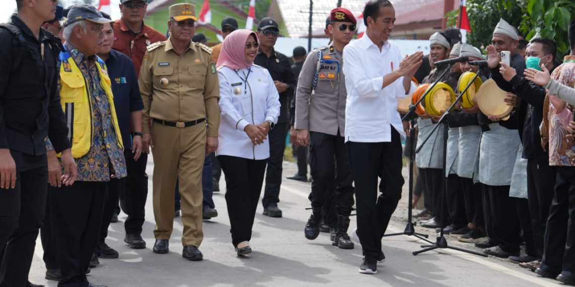 Presiden Jokowi Resmikan 24 Ruas IJD