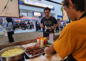 Berwisata Kuliner Sambil Penuhi Semua Kebutuhan, Untung di Booth FIFGROUP