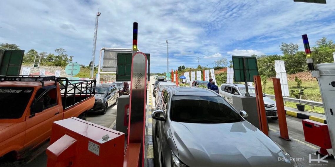 Hutama Karya Catat 414.538 Kendaraan Lintasi Tol Trans Sumatra Selama Libur Panjang
