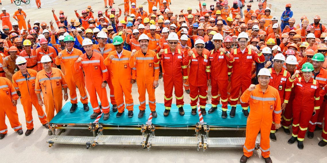 Menteri ESDM didampingi Kepala SKK Migas Kunjungi PT Saipem Indonesia dan Baker Hughes