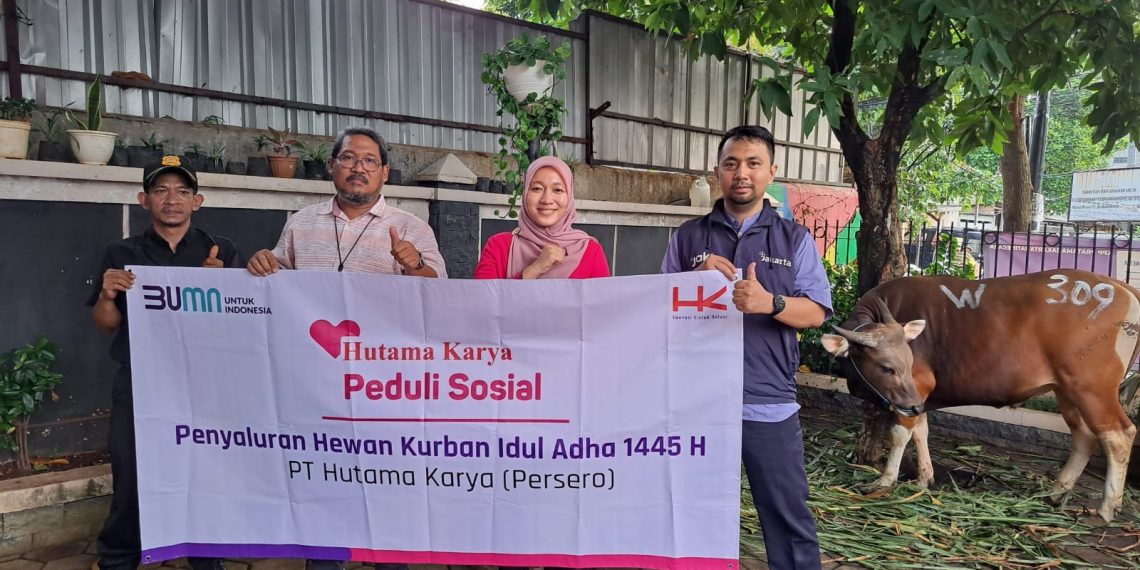 Hutama Karya Group Salurkan 196 Hewan Kurban