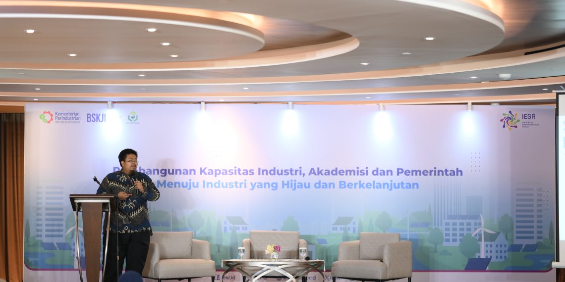 Mendorong Dekarbonisasi di Sektor Industri Melalui Sistem Pelaporan Berkala