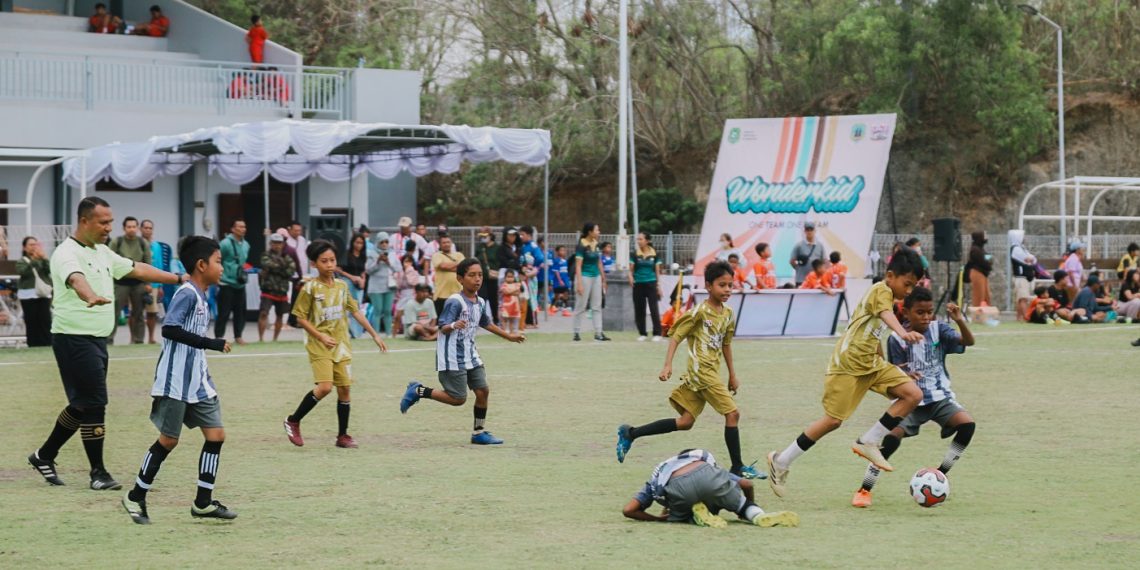 PSU Wonderkid 2024: Membangun Mimpi Sepak Bola Anak-Anak di Ungasan Bersama Fly Bali