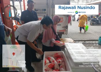 Rajawali Nusindo Salurkan Bantuan Pangan di Jawa Timur
