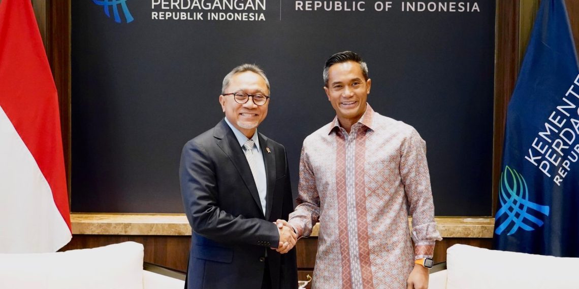 Sambangi Mendag, Anindya Undang Langsung Zulhas ke Acara Sarasehan Kadin