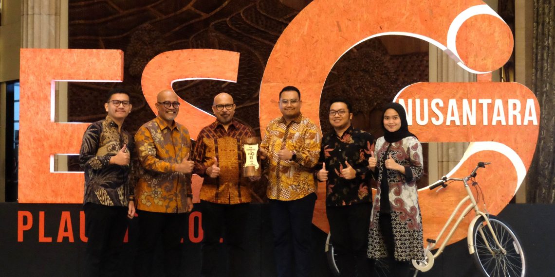 FIFGROUP Raih Penghargaan GOLD Rating ESG NUSANTARA 2024