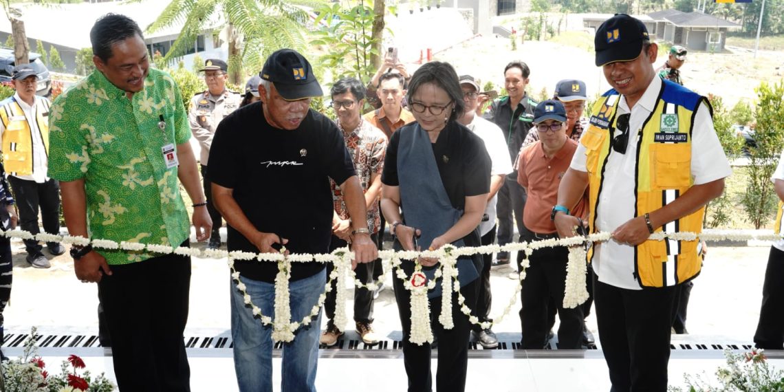 Menteri PUPR Basuki Resmikan Kampus Geologi Luk Ulo dan Rusun Karang Sambung