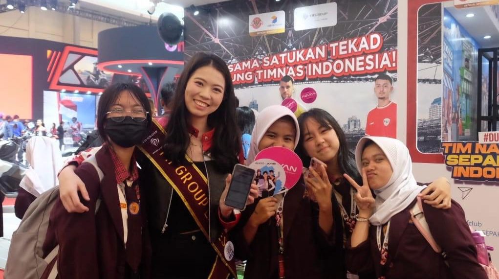 FIFGROUP Ladies Bawa Gaya dan Pesona Berbeda di IMOS 2024