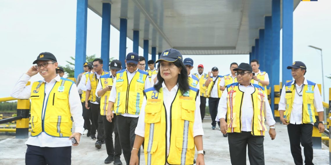 Wujudkan Visi Swasembada Pangan, Wamen Diana Tinjau Dukungan Jaringan Irigasi untuk Food Estate Dadahup Kalteng