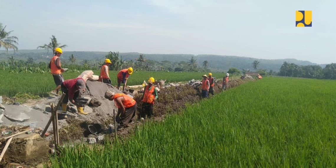 Menteri PU dan Menteri PPN/Kepala Bappenas Bahas Program Pembangunan Infrastruktur 2025