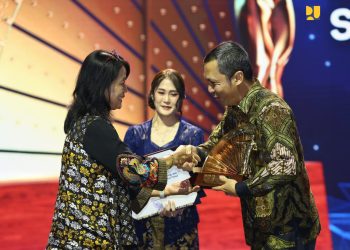Kementerian PU Beri Penghargaan atas Kontribusi Pelaku Jasa Konstruksi