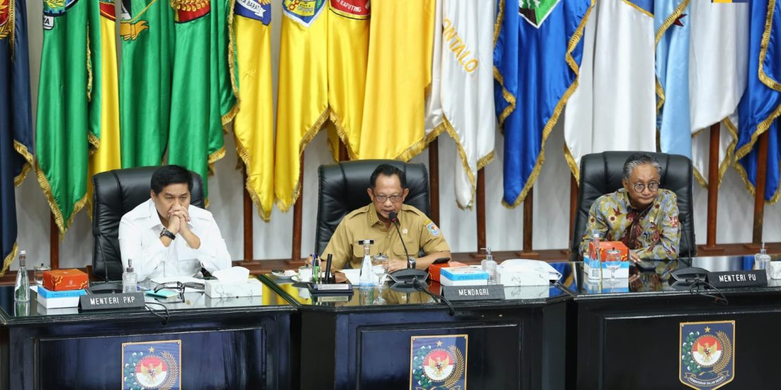 Tandatangani SKB 3 Menteri, Kementerian PU Komitmen Dukung Percepatan Pembangunan 3 Juta Rumah