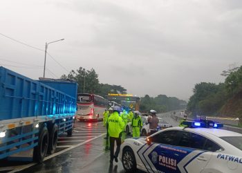 Jasa Marga: Kepolisian Lanjutkan Olah TKP di KM 92 Ruas Tol Cipularang, Lalu Lintas Dialihkan Sementara