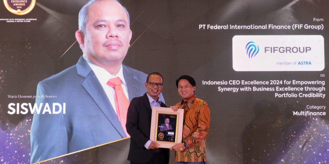 FIFGROUP Raih Penghargaan Indonesia CEO Excellence Awards 2024