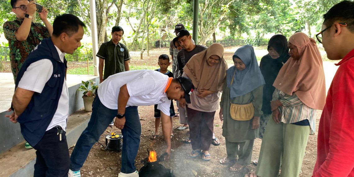 Dukung Energi Terbarukan, DAHANA Serahkan “Si Badai” ke Pelaku UMKM Subang