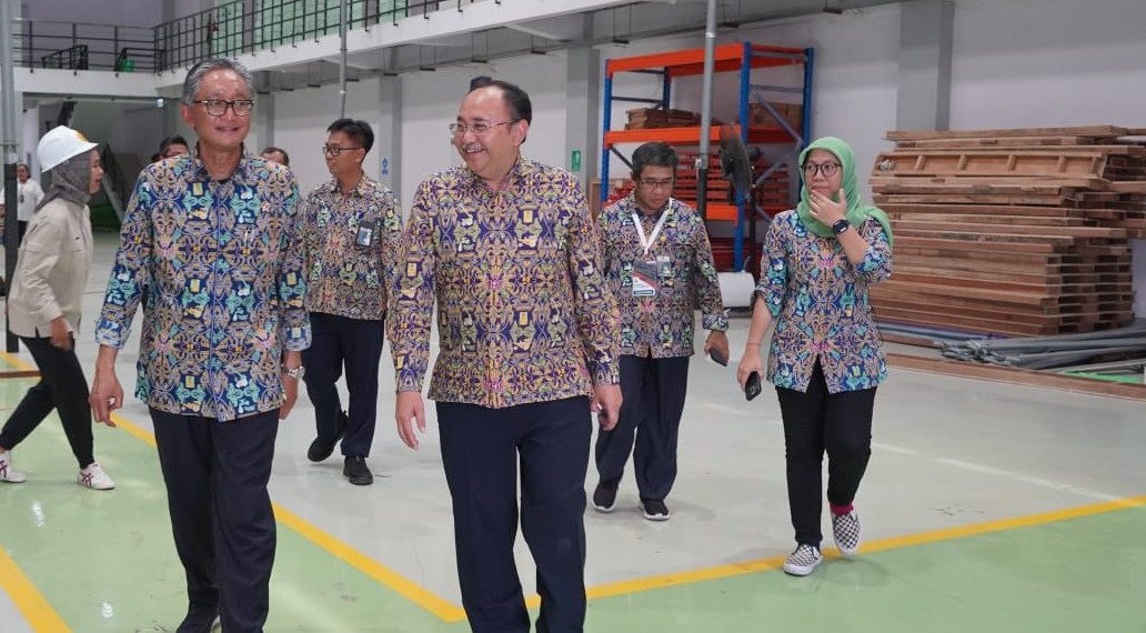 Menteri Dody Tinjau Gedung Workshop di Politeknik PU Semarang