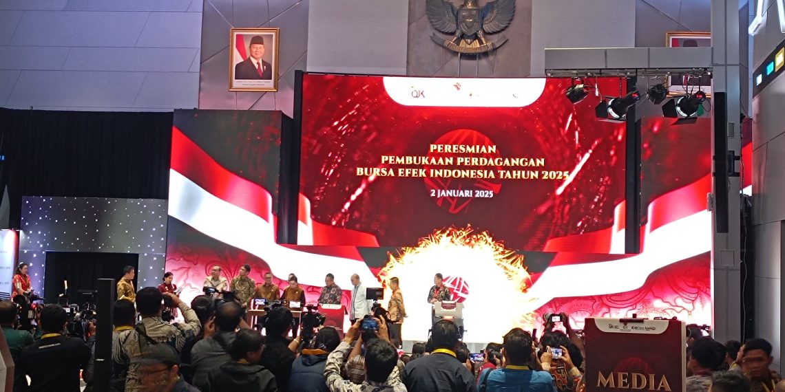 Di Perdagangan Perdana 2025, OJK Sebut Kinerja Pasar Modal Siap Dukung Pertumbuhan Ekonomi 8%