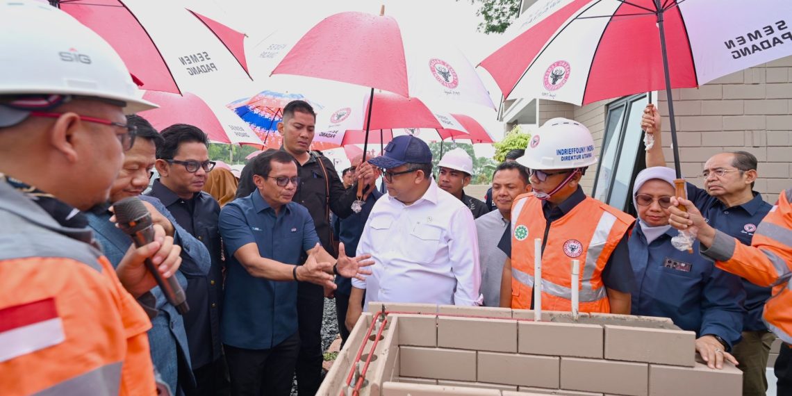 Dukung Asta Cita, SIG Dorong Penggunaan Bata Interlock Presisi untuk Sukseskan Program 3 Juta Rumah