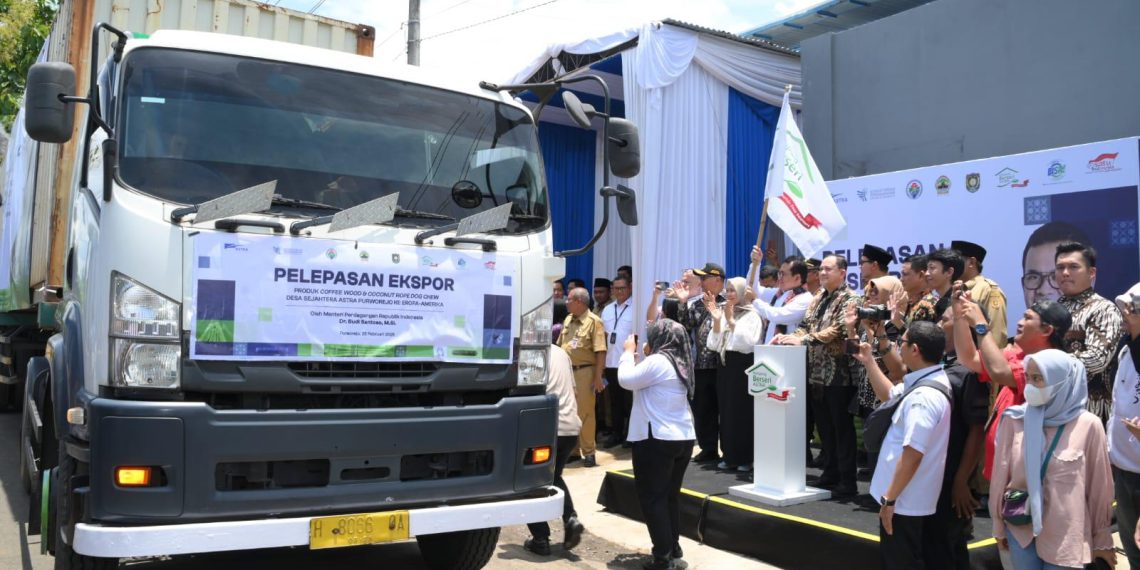 Desa Sejahtera Astra Purworejo Ekspor Mainan Hewan ke Eropa dan AS