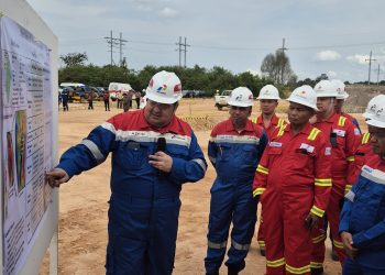 Kunjungi Blok Rokan, Menteri Bahlil: Naikkan Produksi, Jaga Marwah Negara