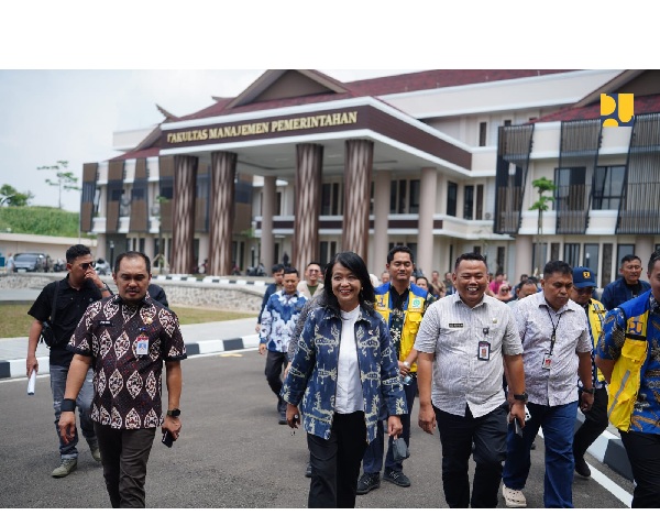 Siap Diresmikan, Wamen Diana Tinjau Pembangunan Kampus IPDN