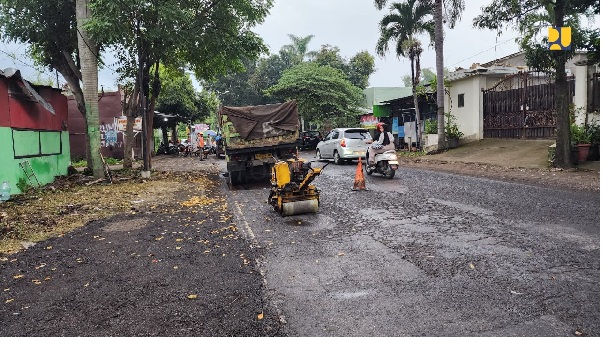 Menteri PU Tinjau Perbaikan Jalan Nasional di Jawa Timur, Dukung Kelancaran Mudik Lebaran