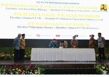 Kementerian PU Lakukan Penandatanganan KPBU Pembangunan Flyover Sitinjau Lauik I di Sumatera Barat