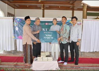 Asuransi Sinar Mas Syariah Wujudkan Kepedulian dengan Wakaf Al-Qur’an serta Bantuan Paket Idul Fitri di Banda Aceh dan Lhokseumawe