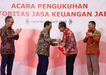 Tingkatkan Peran di Daerah, OJK Kukuhkan Kepala OJK Jabodebek