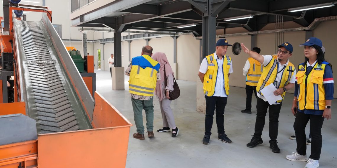 Wamen Diana Ajak Masyarakat Berpartisipasi Melestarilan Air untuk Ketahanan Masa Depan